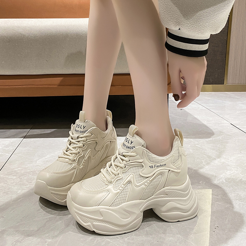 女性用身長アップスニーカー 春夏新作 厚底シューズ レディー - Mesh Sneaker Women のレビューと価格