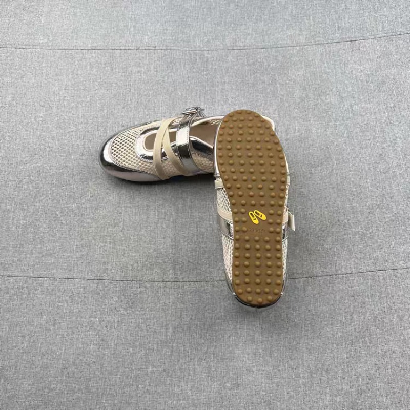 新しいスプライシング織り込み中空スニーカー 2026年春夏  - Women'S Shoes Large のレビューと価格