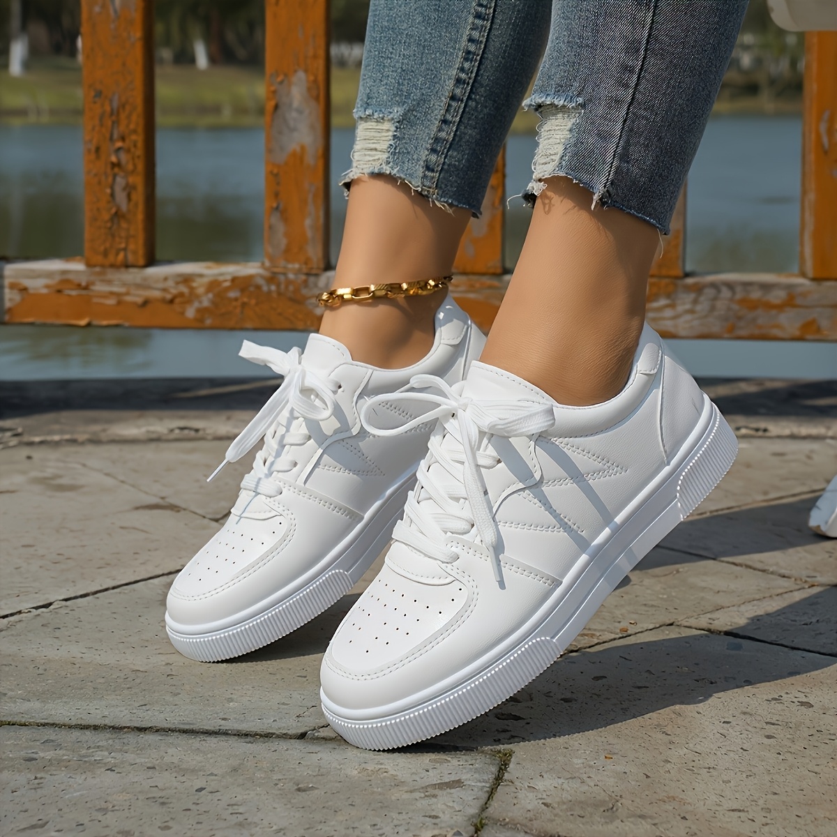 レディーススニーカー ランニングシューズ 通気性 軽量 ウォ - Women Shoes Tennis のレビューと価格