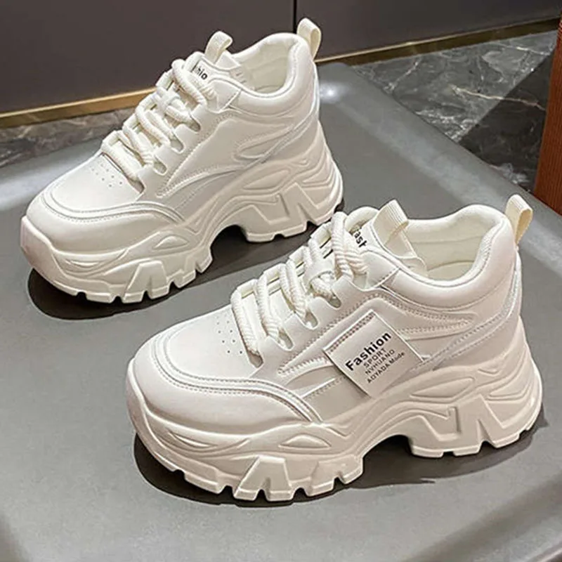 新作ファッションプラットフォームスニーカー　内側身長アップ8 - Mesh Sneaker Women のレビューと価格