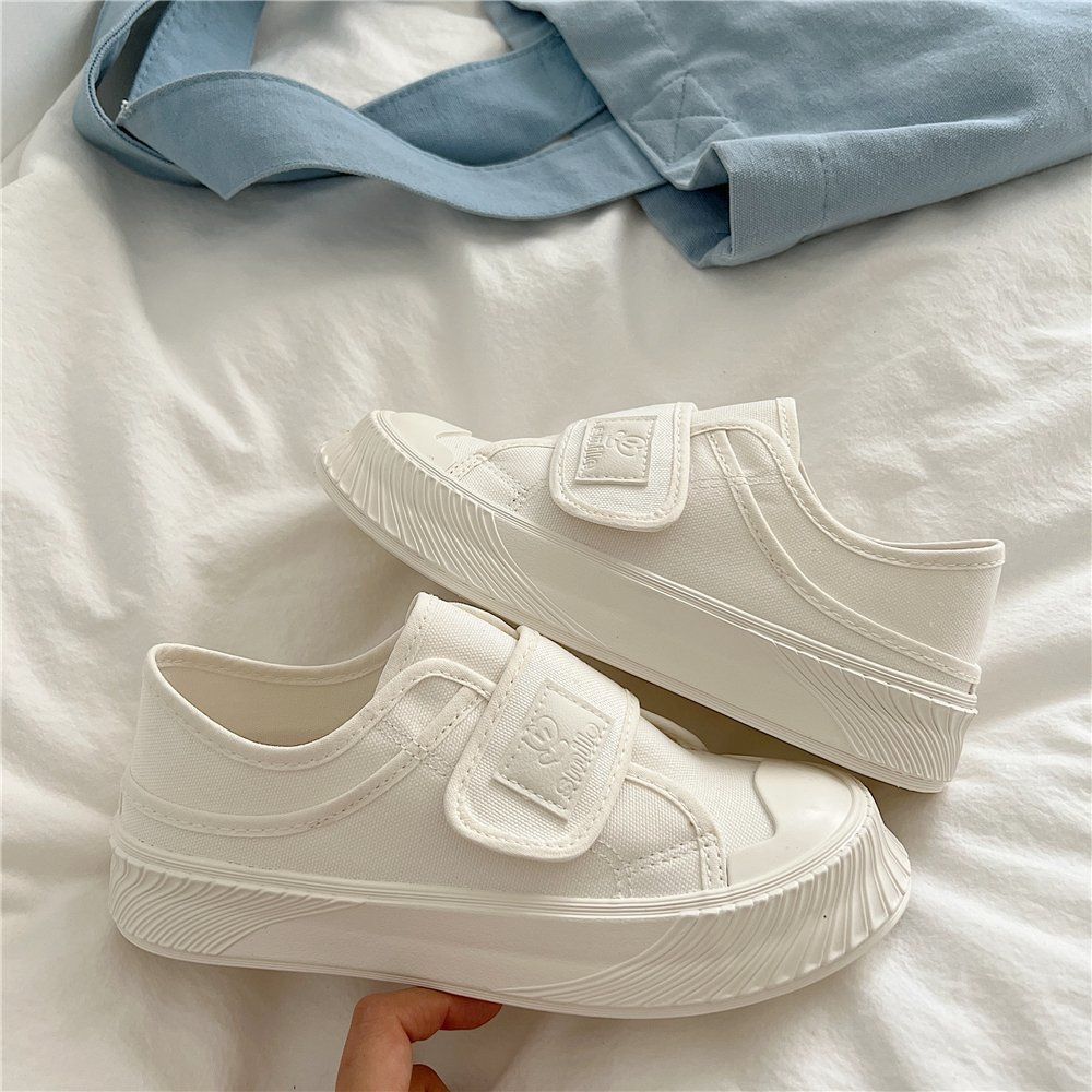 夏の必需品、通気性のあるメッシュ素材の白いスニーカー、ベルク - Women Shoes Must Have のレビューと価格