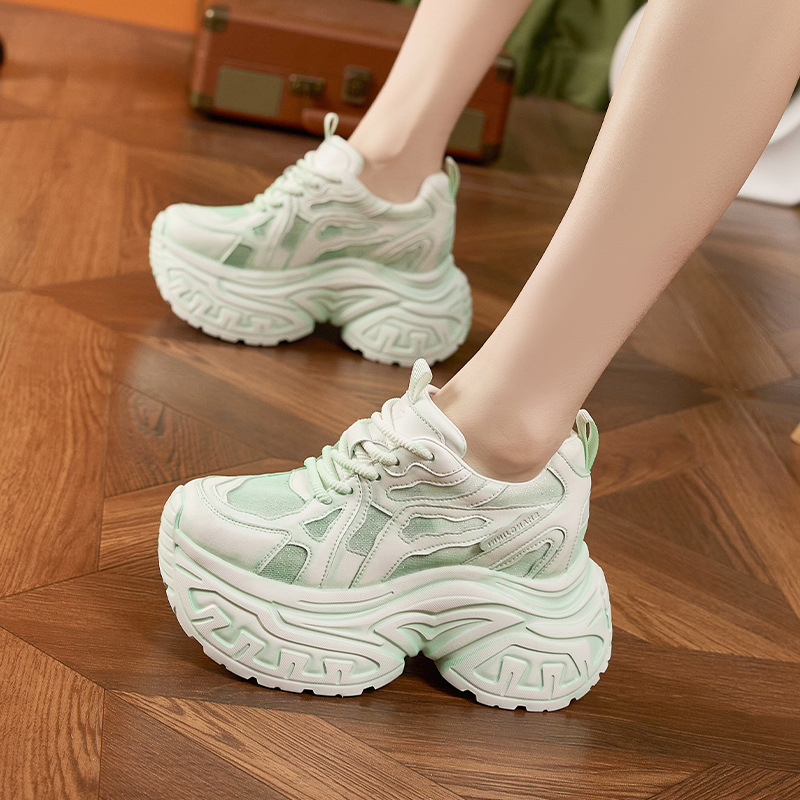 レディースファッション 厚底プラットフォームスニーカー 通気 - Mesh Sneaker Women のレビューと価格